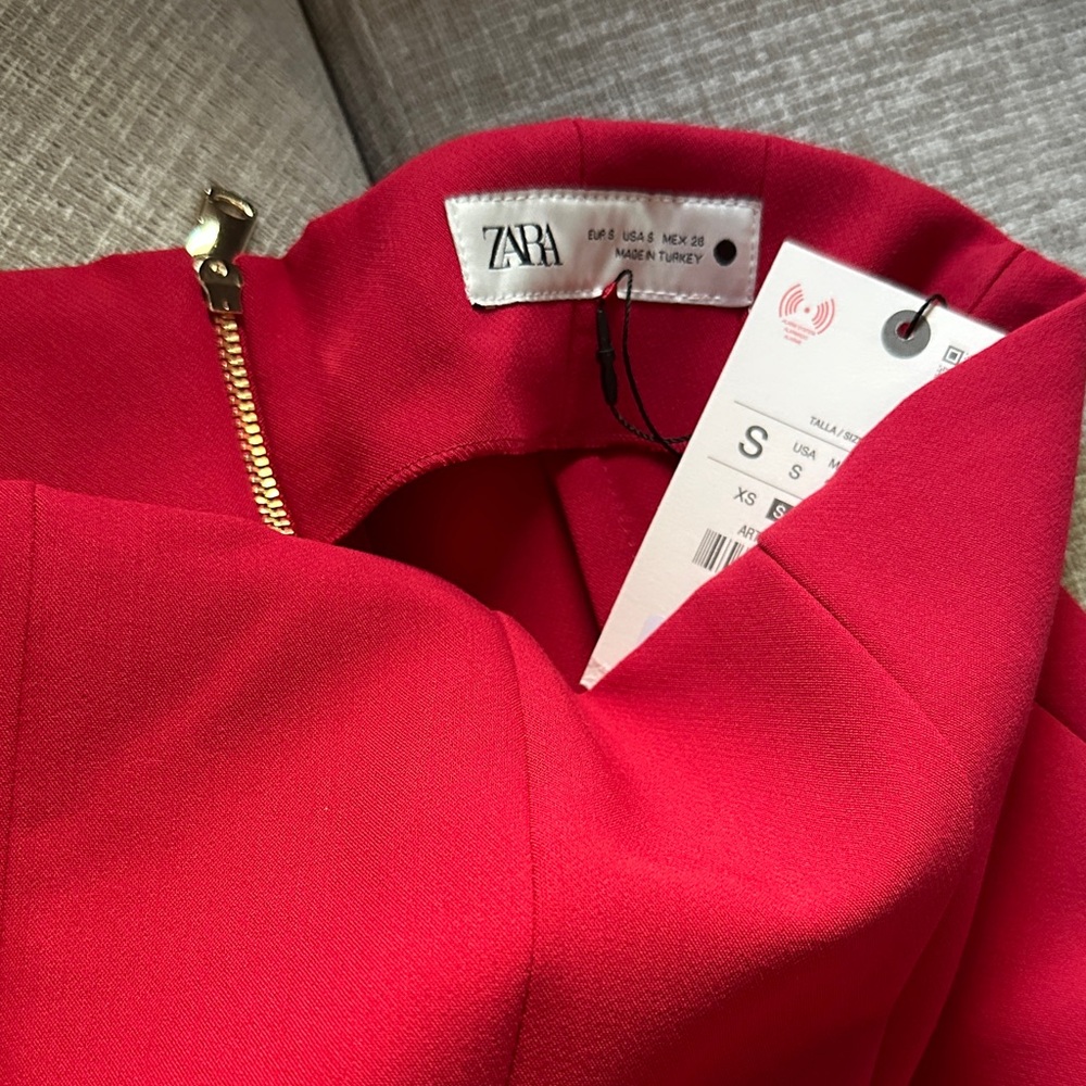 Zara Red Wide Leg Women's Pants Size Small NYE Holiday - Picture 4 of 4